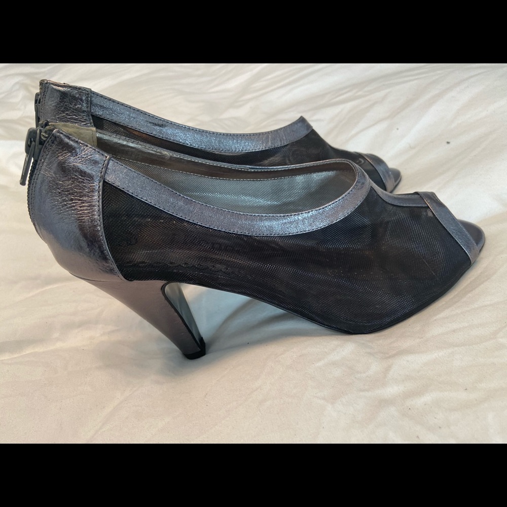 J.Renee mesh peep toe heel (Zandra)